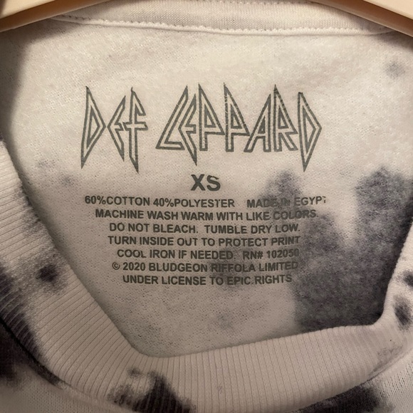 Def Leppard Tie Dye Sweatshirt - Picture 4 of 6